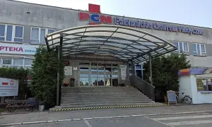 Pabianickie Centrum Medyczne: Jak sprawnie załatwić wizytę i kontakt?