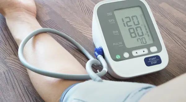 Ciśnienie krwi: Normy dla każdego wieku. Sprawdź swoje!