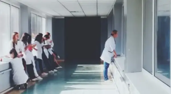 Co można robić po biotechnologii medycznej? Sprawdź ciekawe kariery