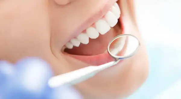 Stomatologia na NFZ co obejmuje: nowe usługi, które warto znać