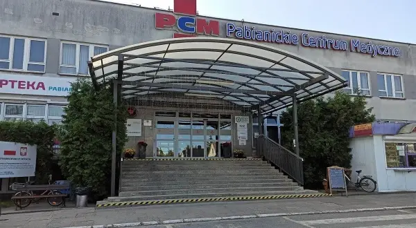 Pabianickie Centrum Medyczne: Jak sprawnie załatwić wizytę i kontakt?