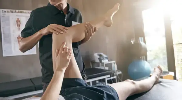 Czy do fizjoterapeuty potrzebne jest skierowanie? Sprawdź zasady NFZ