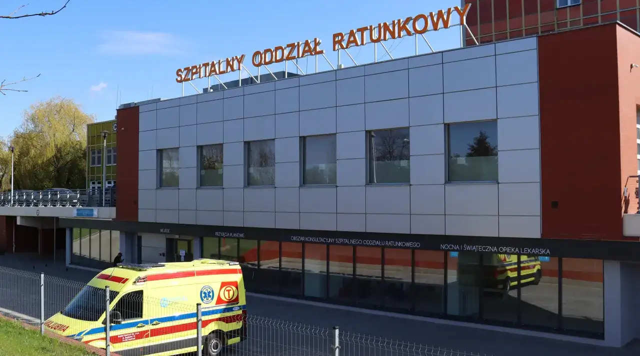 Szpital Gorzów: Jak umówić wizytę? Oddziały, Kontakt, Parking