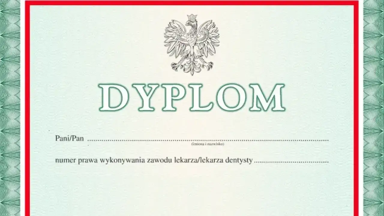 Lekarz z dyplomem i prawem wykonywania zawodu