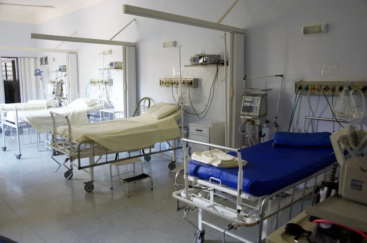 Zdjęcie Ile trwa odwyk alkoholowy NFZ? Poznaj kluczowe informacje i fakty
